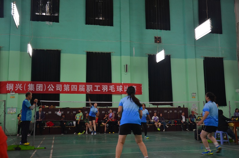 1579397395119731.jpg 集团公司第四届职工羽毛球比赛圆满落幕1.jpg